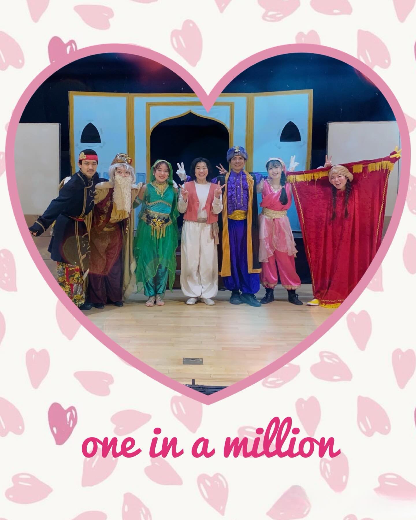 2月3日大阪府大阪市の小学校様で｢アラジンと魔法のランプ｣を上演してきました🧞‍♂️✨

体育館に入って来た時から、あちらこちらから｢すごい‼️｣｢楽しみ～‼️｣など、いつも使っている体育館が、劇場に変わっていることに、とても驚いているご様子でした☺️🎶

舞台が始まると一斉に拍手と歓声が上がり、これから起こる物語の世界にワクワクしていました🩵

それぞれのシーンや歌で拍手も起こり、イリュージョンのシーンでは思わず声が出でしまうほど、心から楽しまれているようでした🪄︎︎✨

今季のTeam ARASHIN最後の｢アラジンと魔法のランプ｣を最高な形で終演を迎える事が出来てとても嬉しかったです☺️🌈⁡
⁡
⁡#劇団歌舞人 #児童演劇 #47都道府県 #大阪府 #大阪市